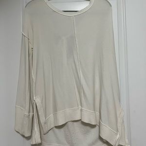 Long sleeve ribbon detailed sweater